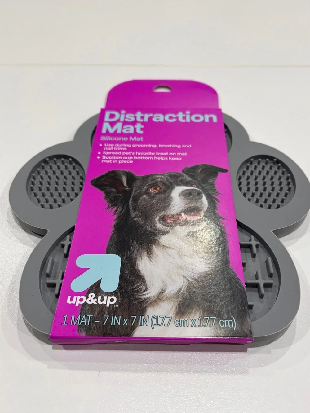 Silicone Distraction Mat for Dogs Gray up&up Suction Cup Bottom Dishwasher NWT